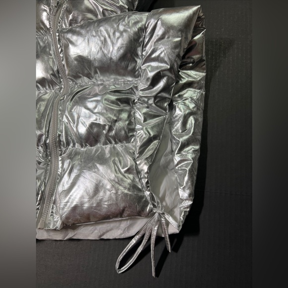 Half Heart Silver Metallic Shiny Vest Skirt Set Padded Qulited Puffer Womens S - Picture 15 of 15